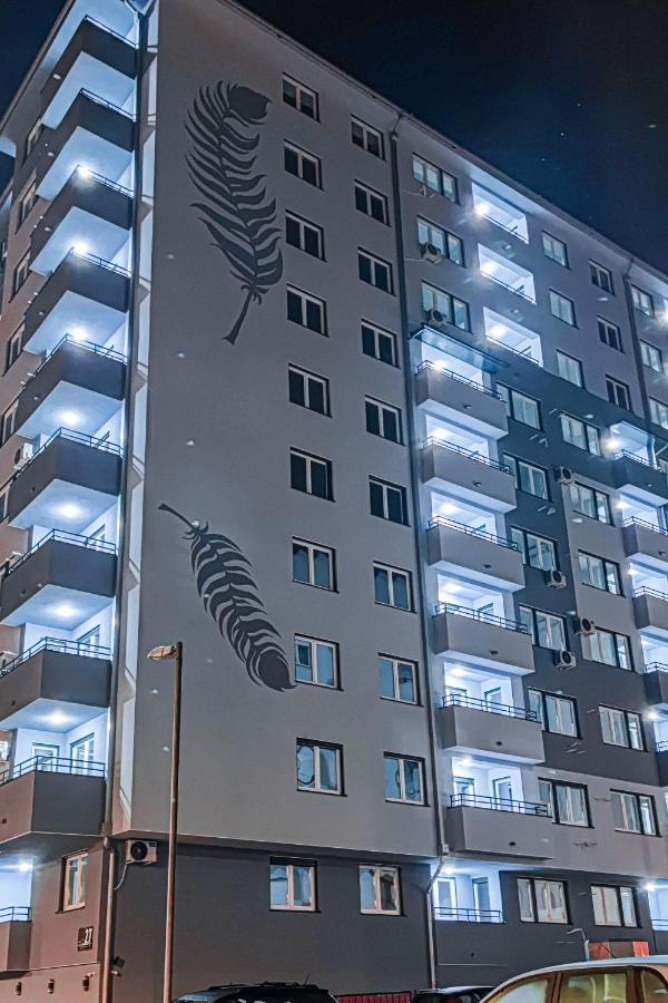 Oota Soko With Parking Garage Kragujevac Exterior foto